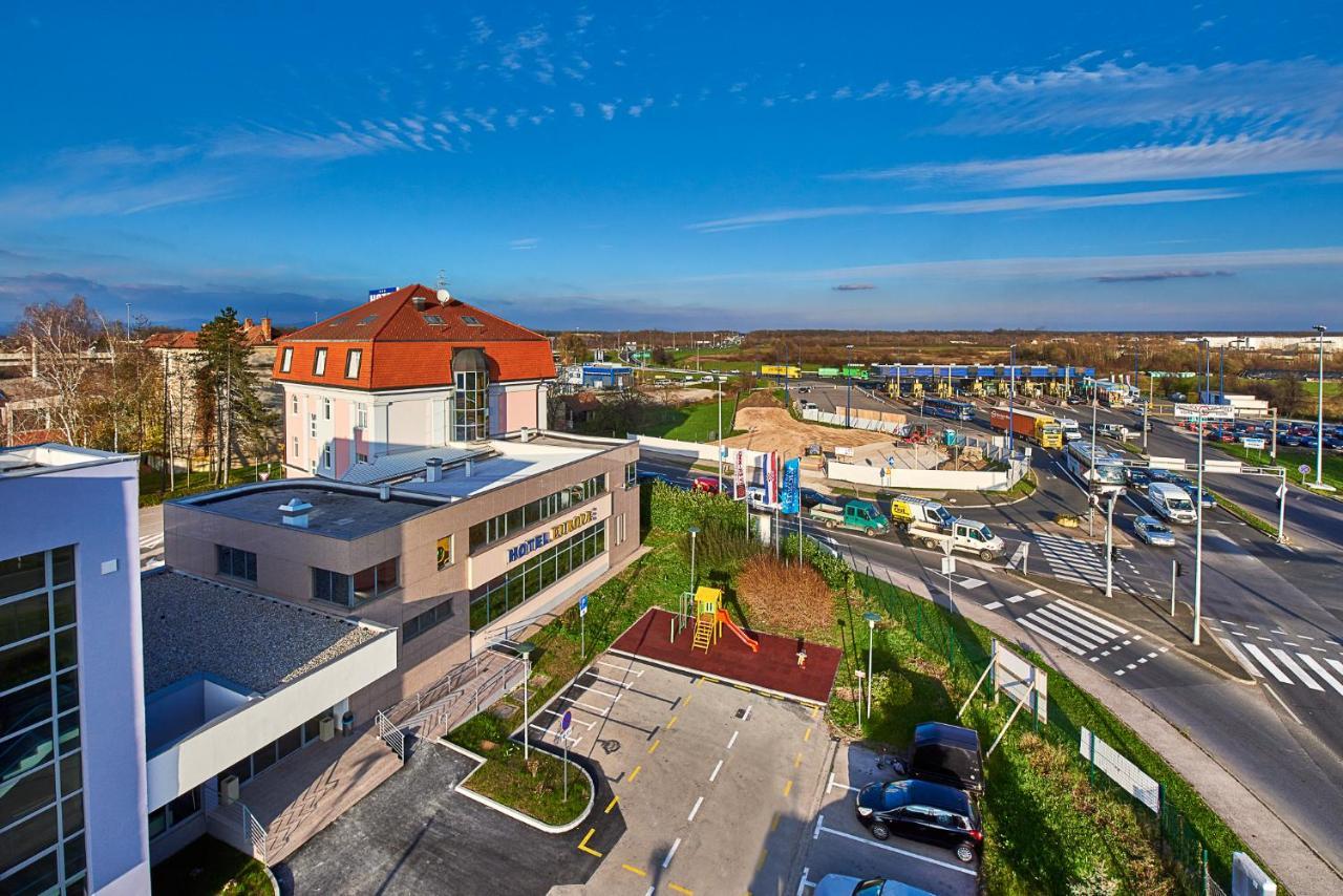 Hotel Europa Karlovac Exterior photo