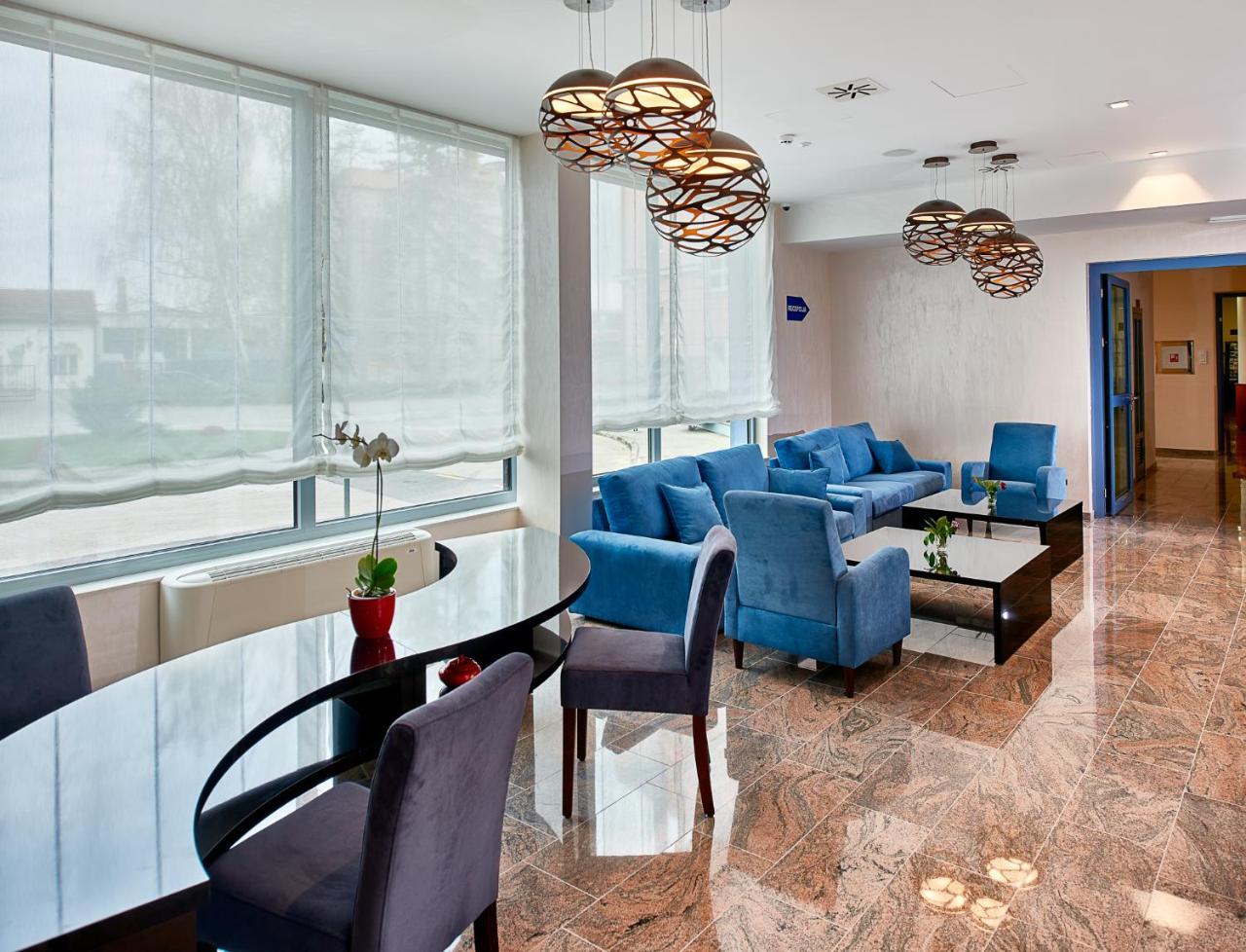 Hotel Europa Karlovac Exterior photo