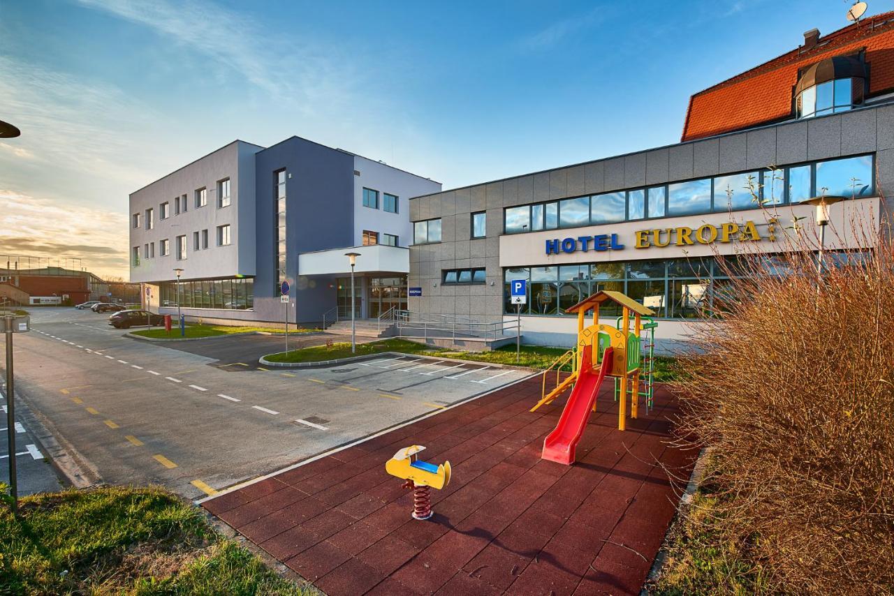 Hotel Europa Karlovac Exterior photo